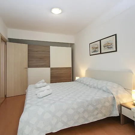 Eugen 1346 Apartament Pula