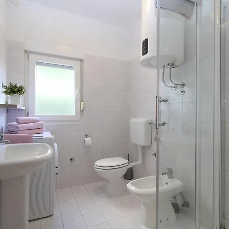 Eugen 1346 Apartament
