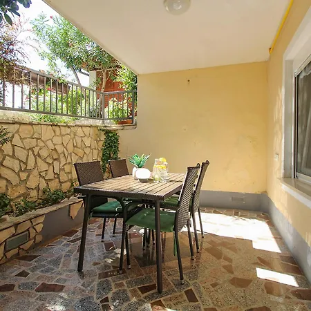 Eugen 1346 Apartament