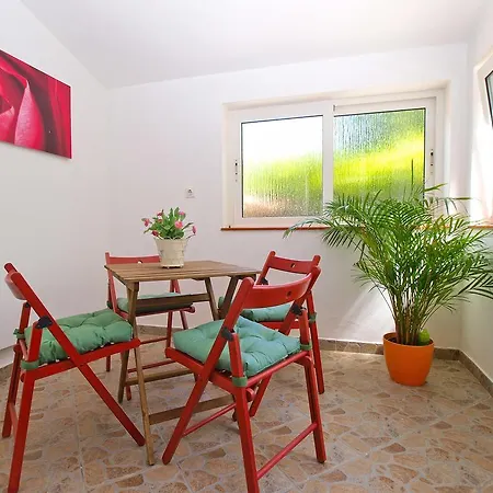 Eugen 1346 プーラ