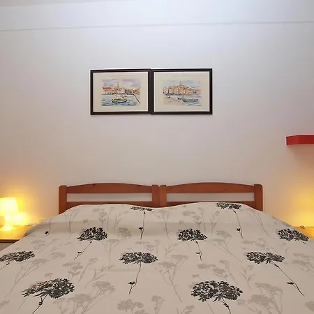 Apartman Eugen 1346 Pula