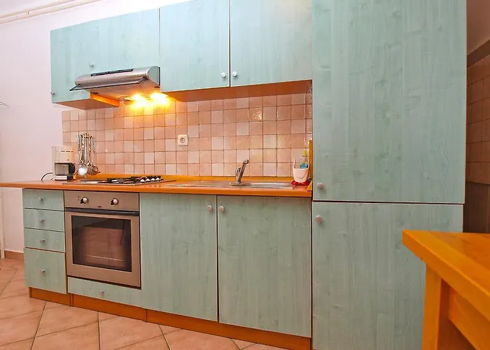 Eugen 1346 Apartman Pula